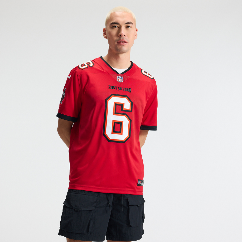 Men's Tampa Bay Buccaneers Baker Mayfield Red Vapor Untouchable Limited Jersey