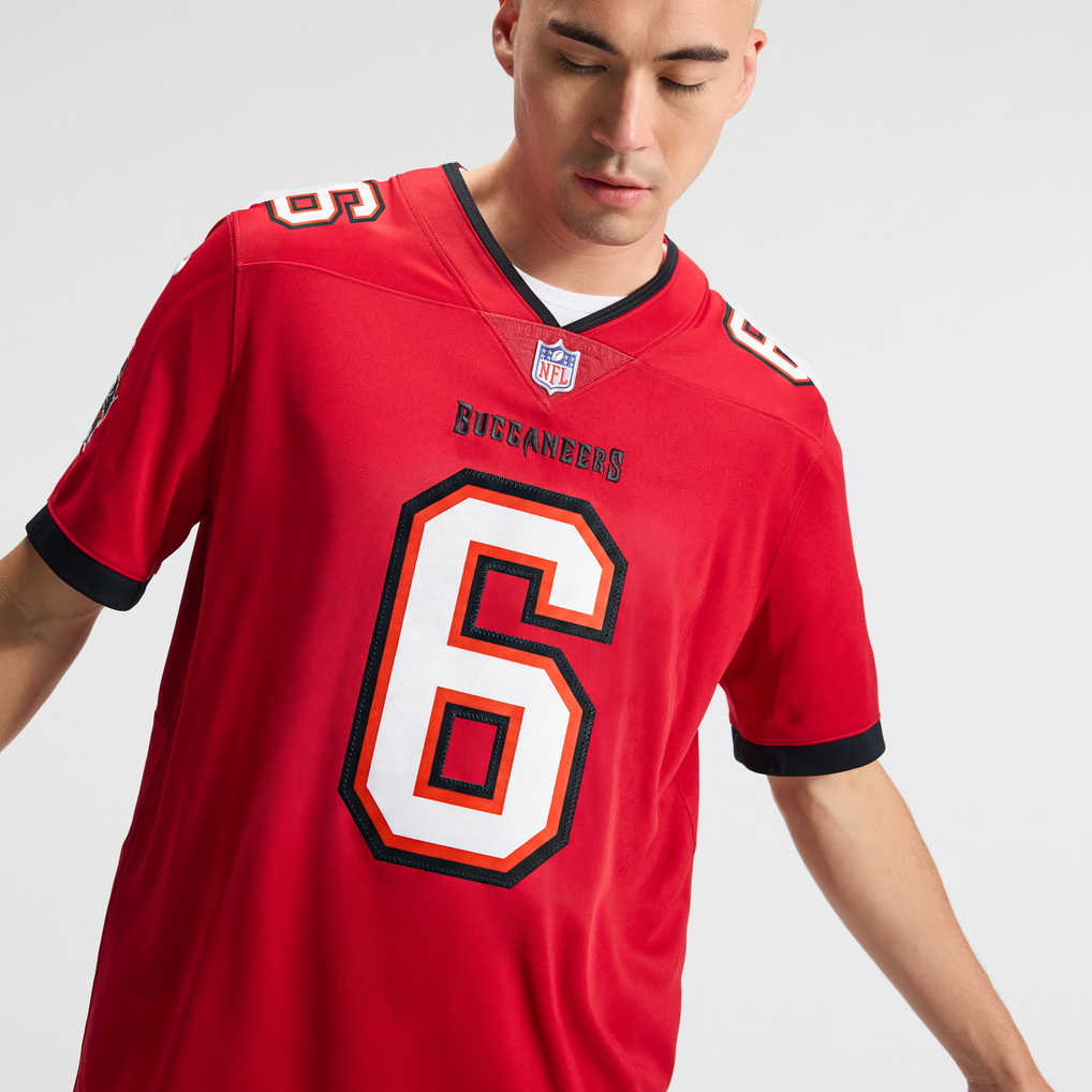 Men's Tampa Bay Buccaneers Baker Mayfield Red Vapor Untouchable Limited Jersey