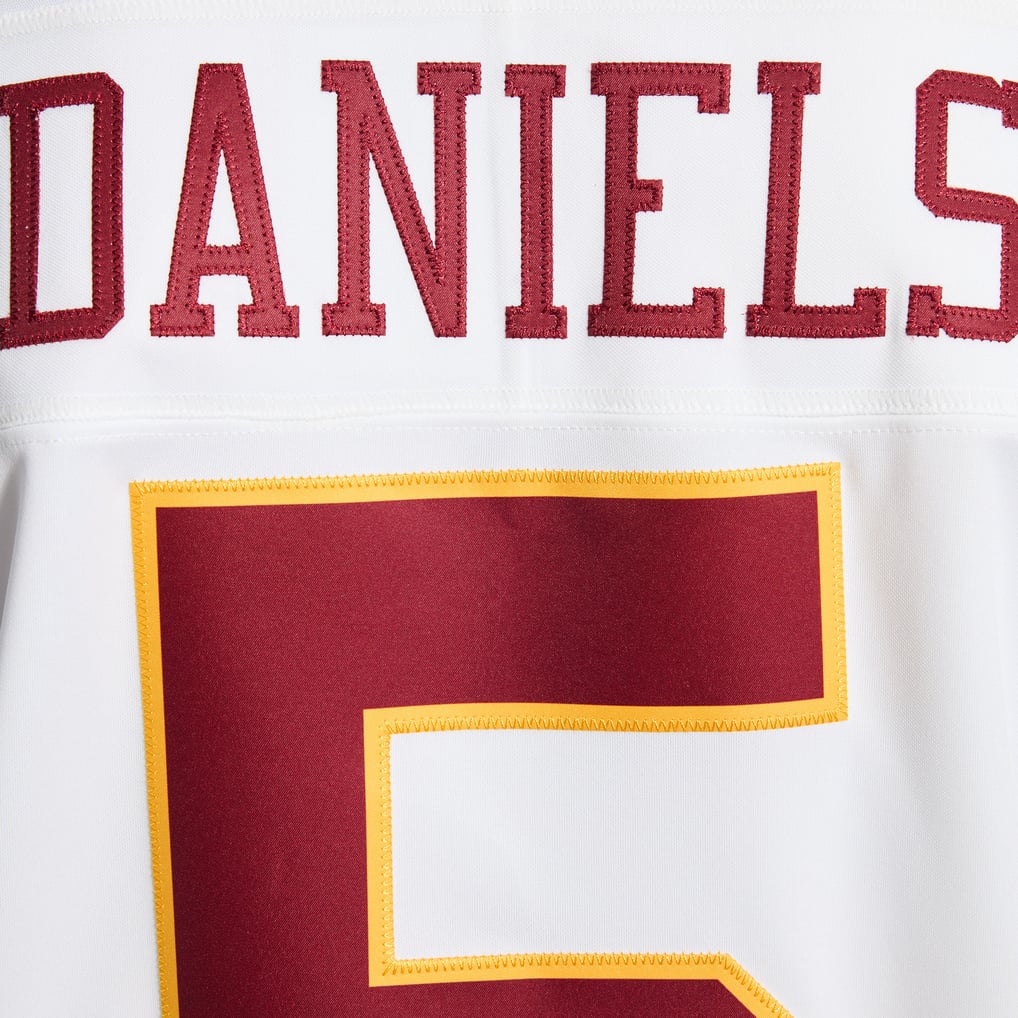 Men's Washington Commanders Jayden Daniels White Vapor F.U.S.E. Stitched Limited Jersey