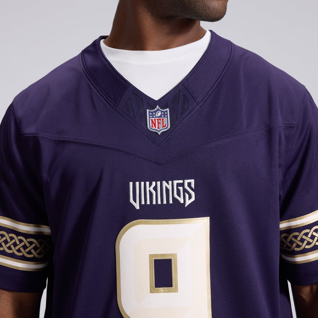 Men's Minnesota Vikings J.J. McCarthy Purple 2026 Rivalries Collection Stitched Limited Jersey