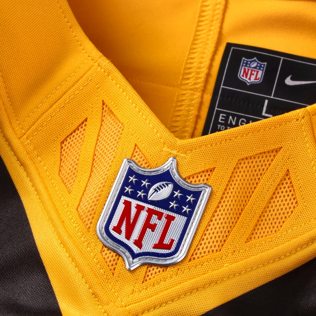 Men's Pittsburgh Steelers T.J. Watt Gold Alternate Vapor F.U.S.E. Limited Jersey