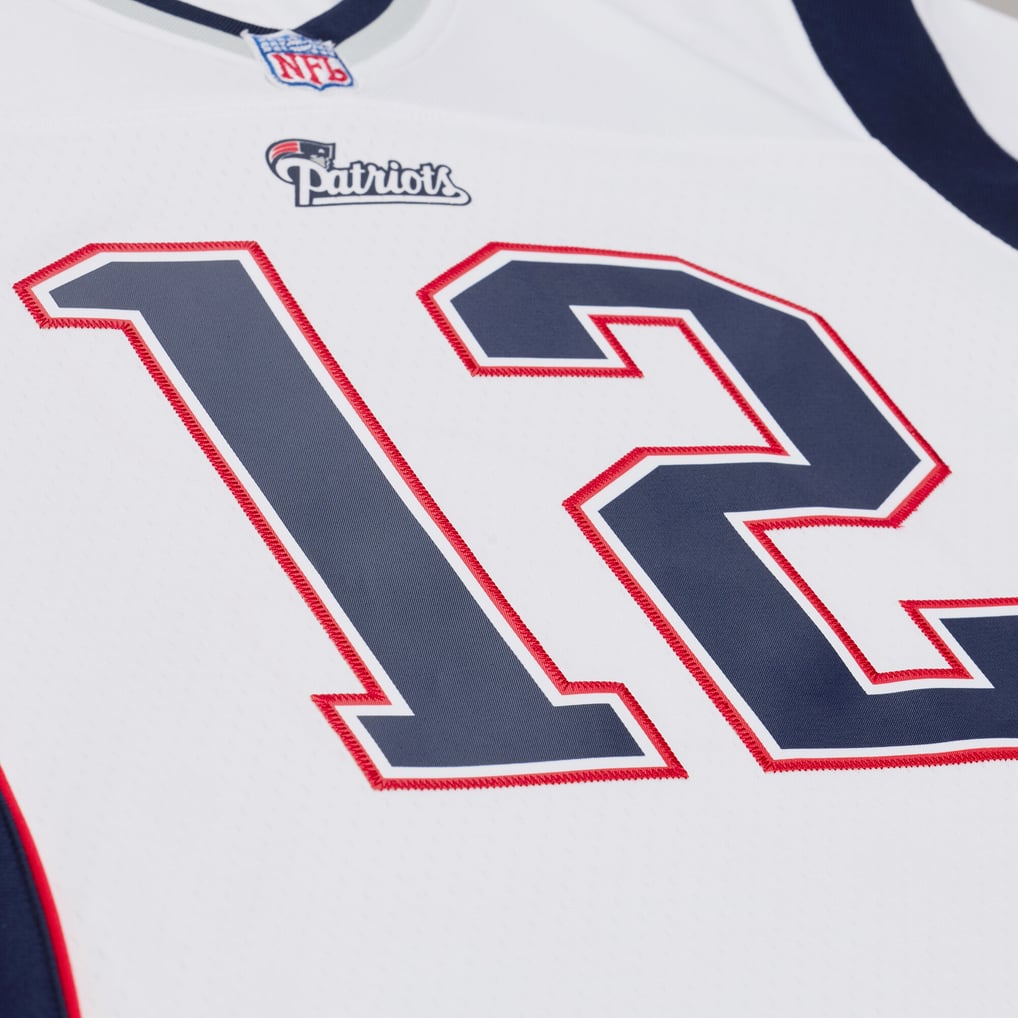 Women's New England Patriots Tom Brady White 2000 Legacy Replica Jersey